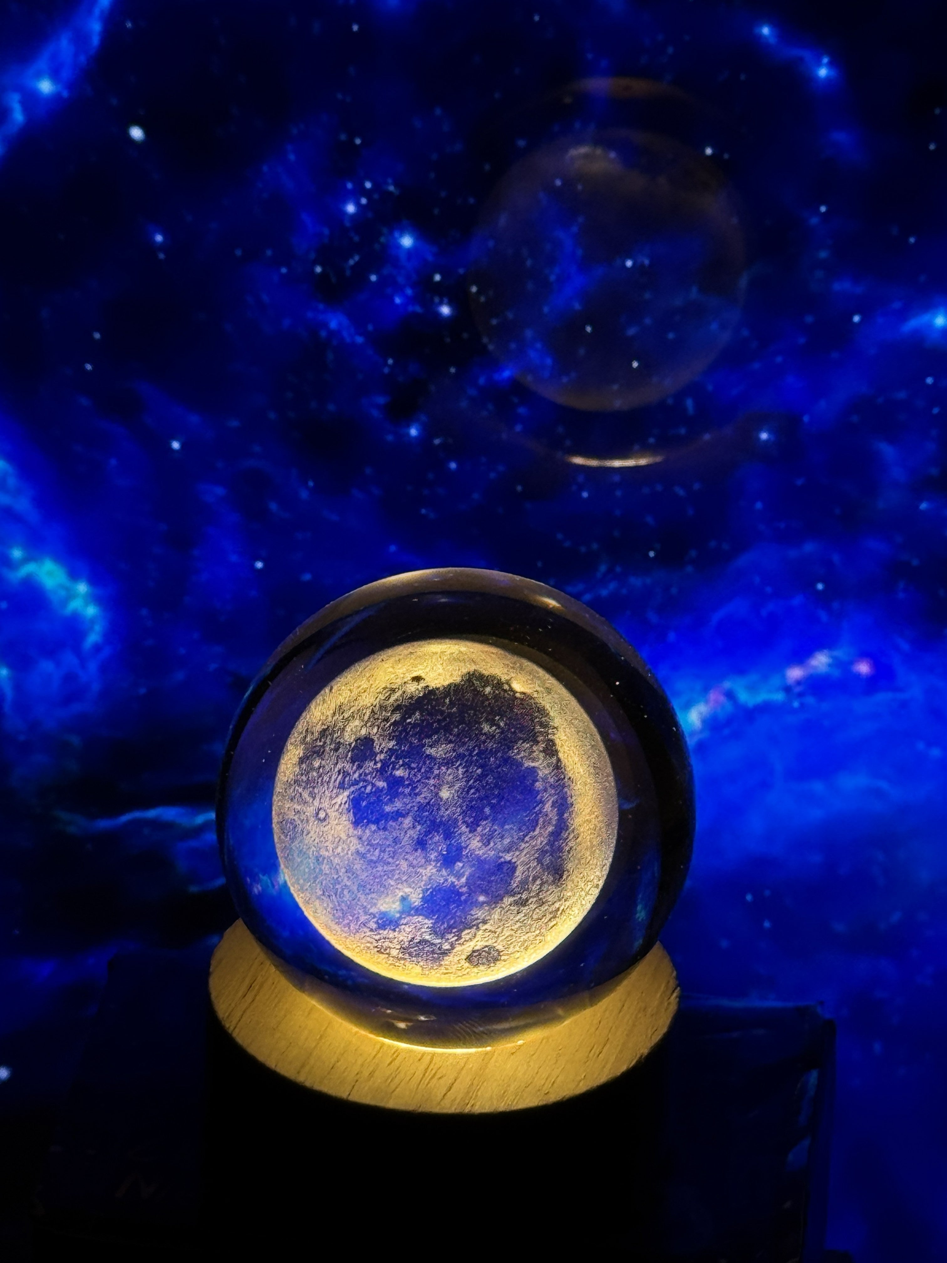 3D Crystal Moon Ball