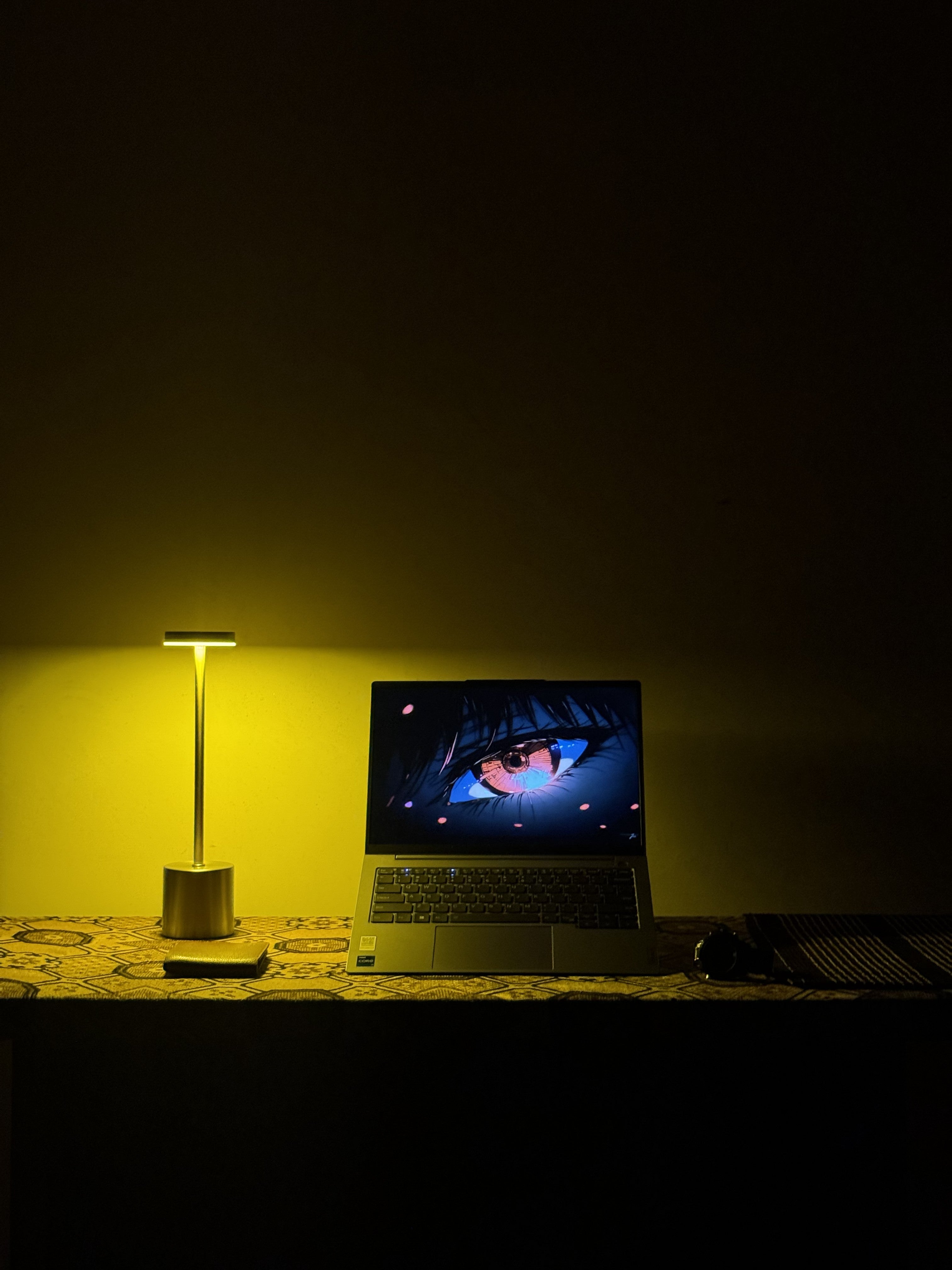 Timeless Lamp – Touch-Control LED Table Lamp