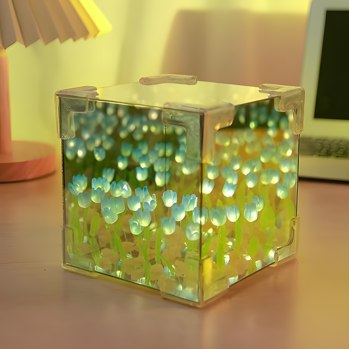 Tulip Infinity Mirror Cube